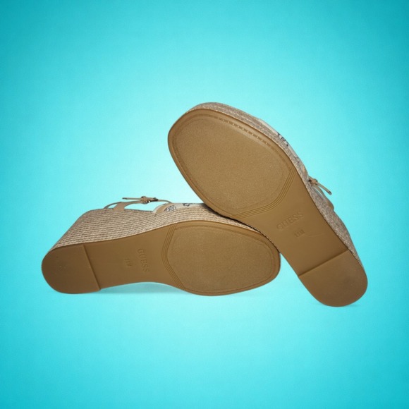 New Guess Women's Taani White/Beige Rainbow Logo Platform Wedge Sandals, 11 M - Picture 9 of 9